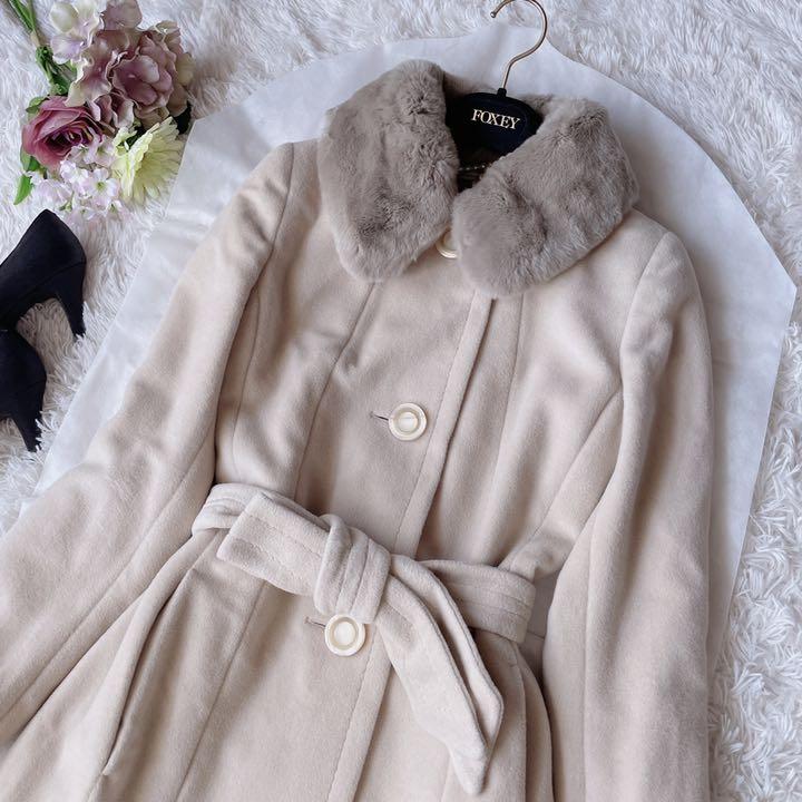 らかな ✨美品✨MaxMara ベルテッドコート ファー 40 78CYi-m45518741460 高級銀タグ アンゴラ アイテム