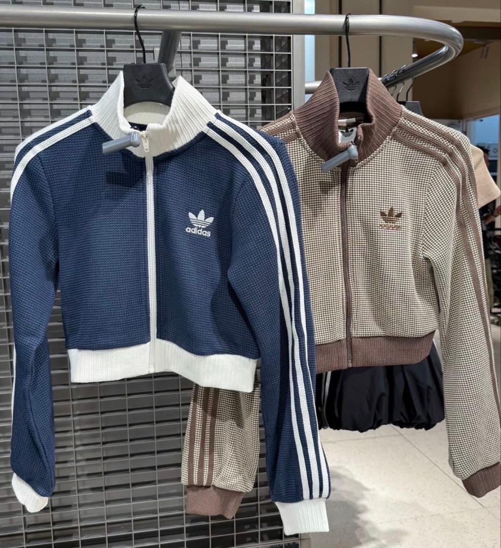 adidas オリジナル クロップ トラックトップ ジャージ MサイズM adidas originals