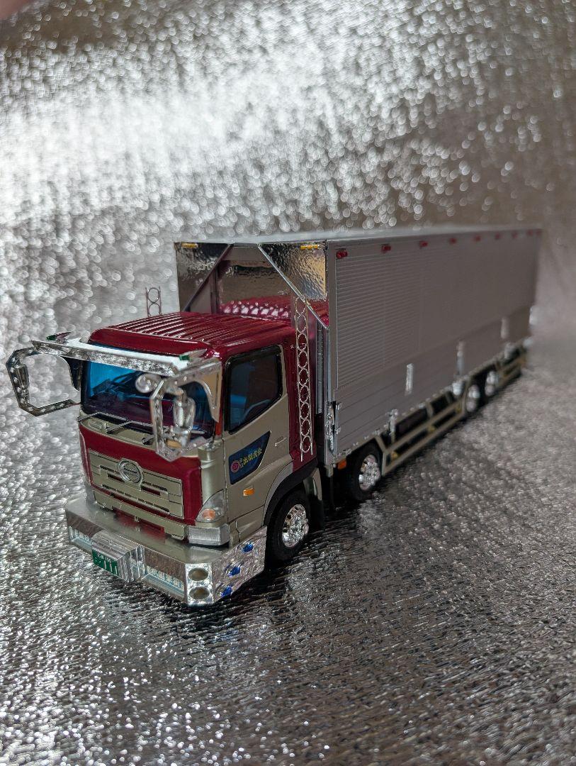 1/32デコトラプラモデル完成品