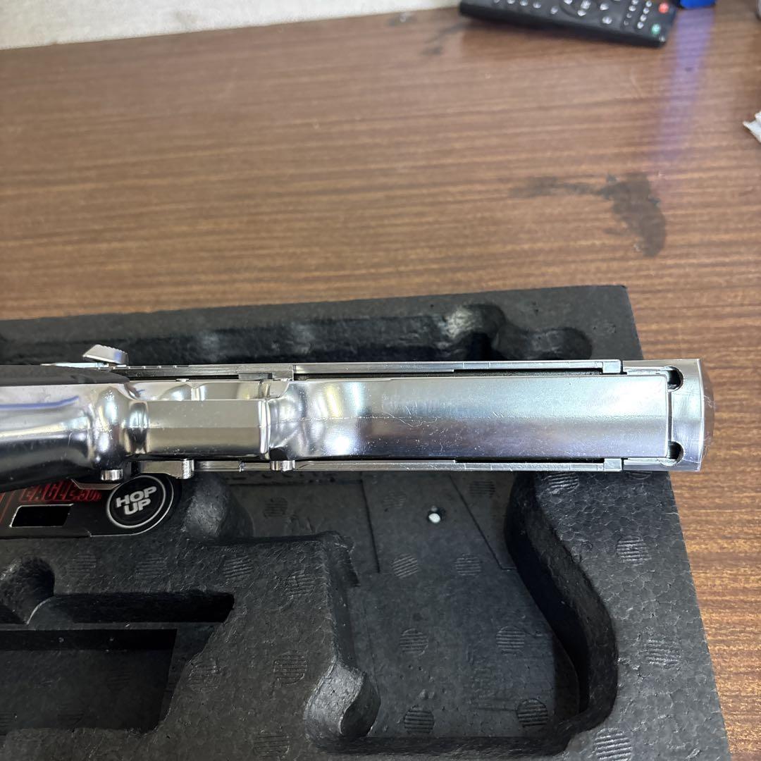 DESERT EAGLE .50AE クロームステンレス ガスガン