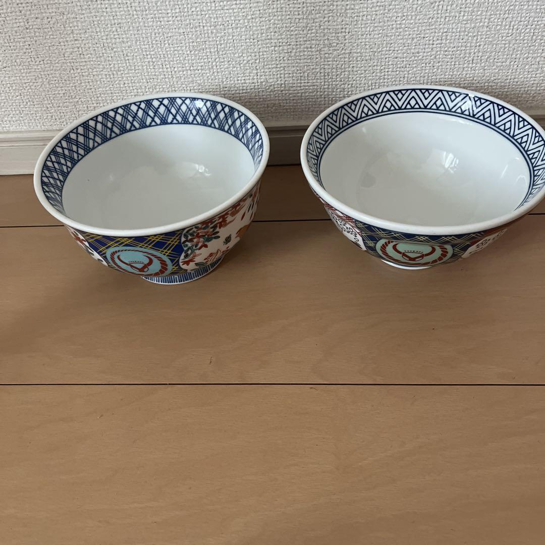 吉野家　特盛　大盛　どんぶり