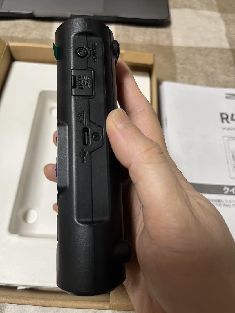 ZOOM R4 MultiTrak マルチトラックレコーダー