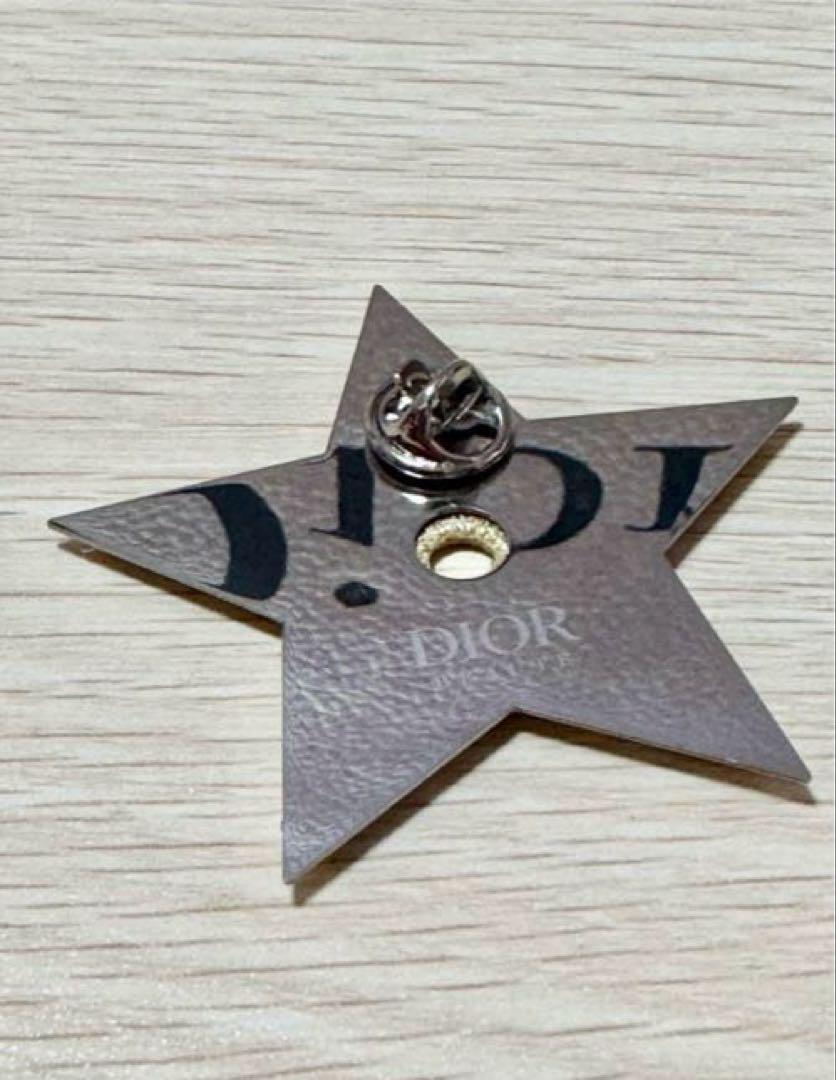 在庫処分セール テ Dior メルカリ - ミニボトル、ミラー、ピンバッジセット 小物