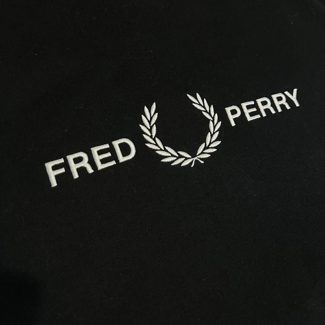 FRED PERRY フレッドペリー スウェット トレーナー