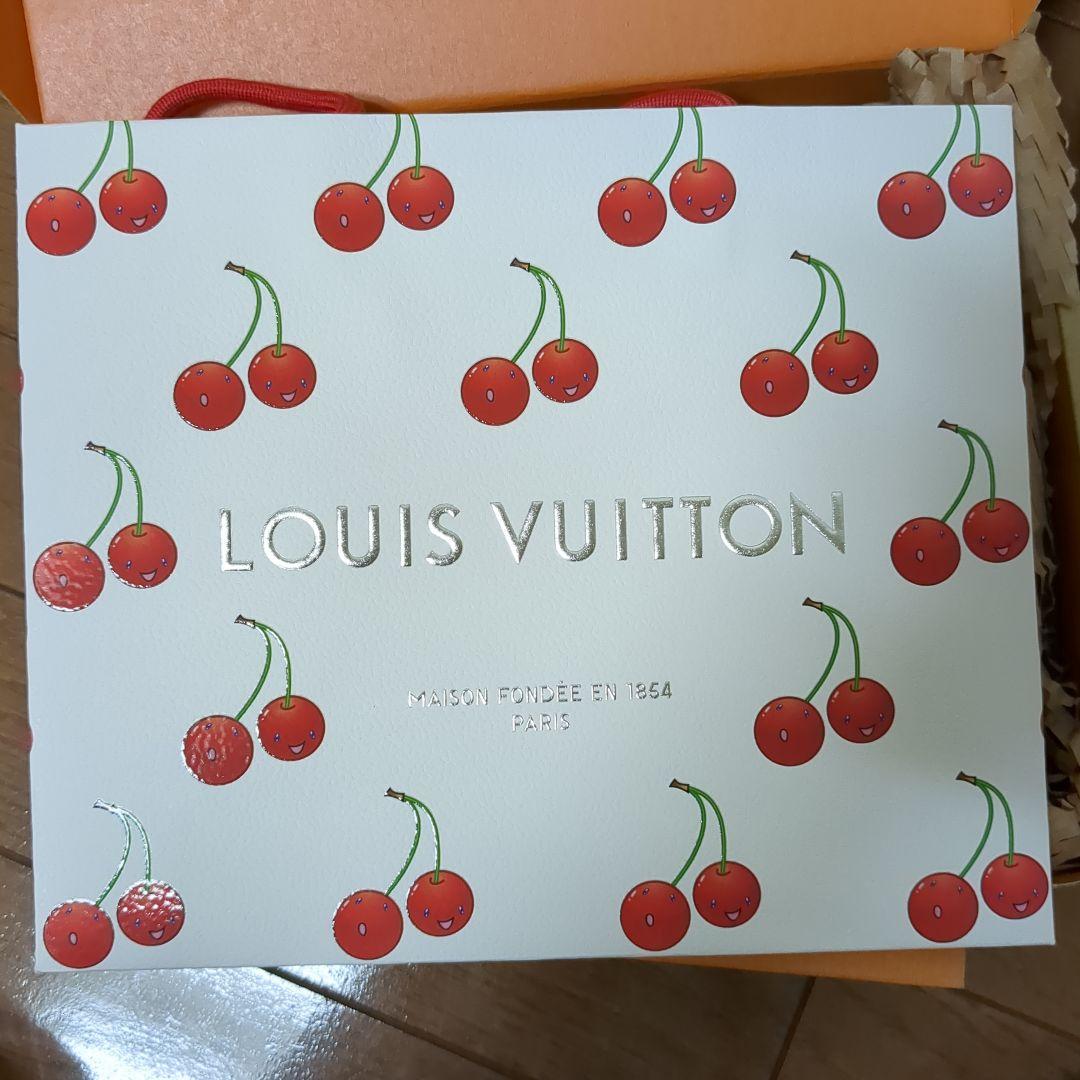 LOUIS VUITTON チェリー柄ショップ袋