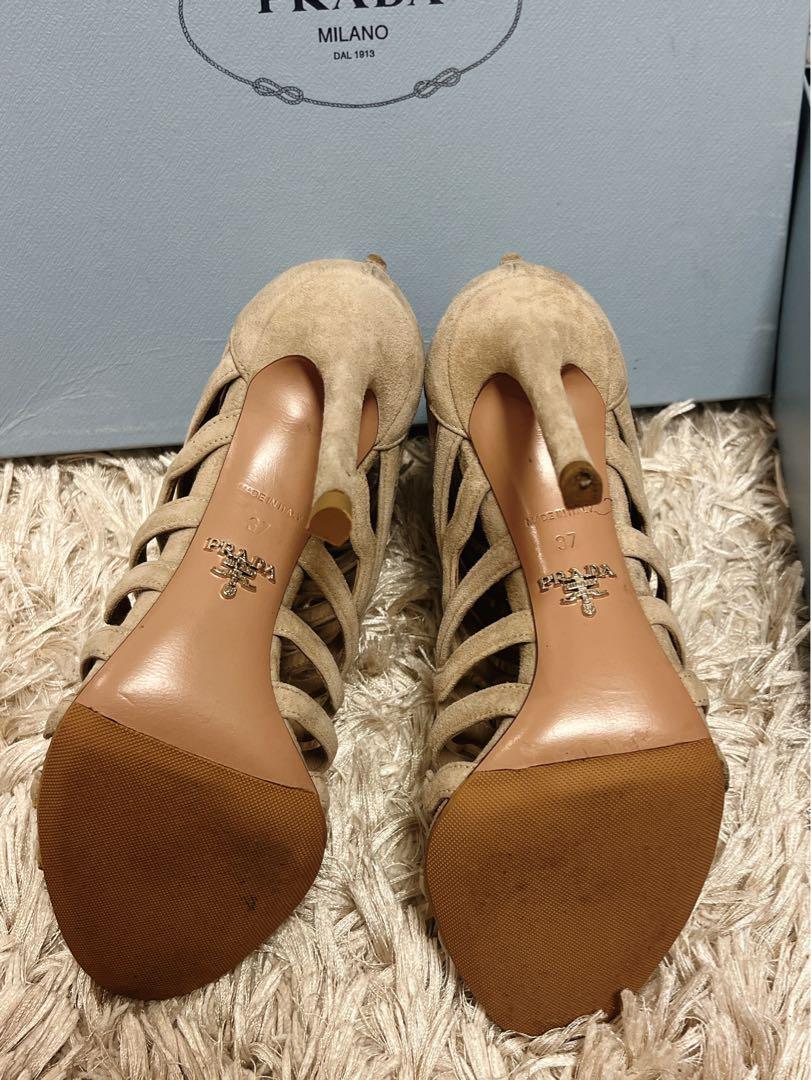 【美品】PRADA ウエーブサンダル ベージュ 山羊革 ゴートレザー プラダ 美品】PRADA ウエーブサンダル ベージュ 山羊革 ゴートレザー