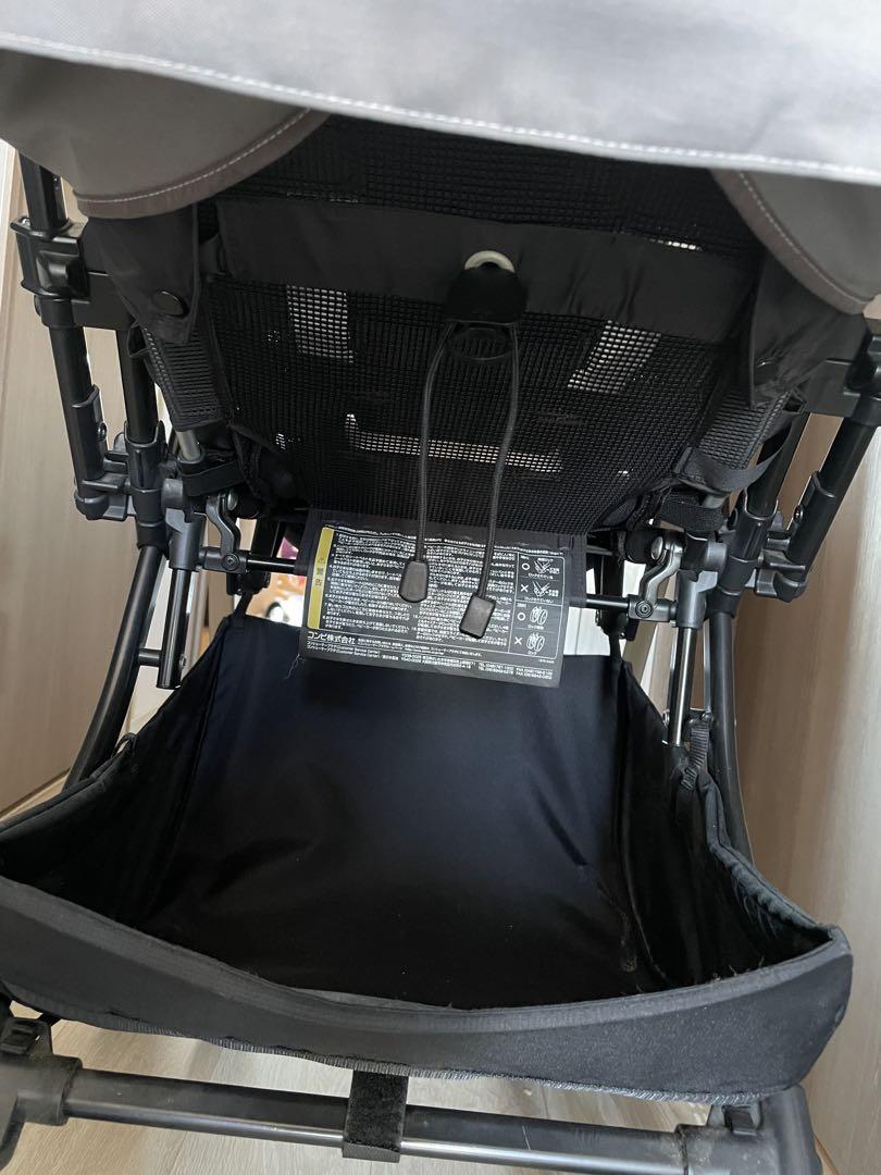 コンビ　ベビーカー　アンブレッタ　4キャス　エッグショック