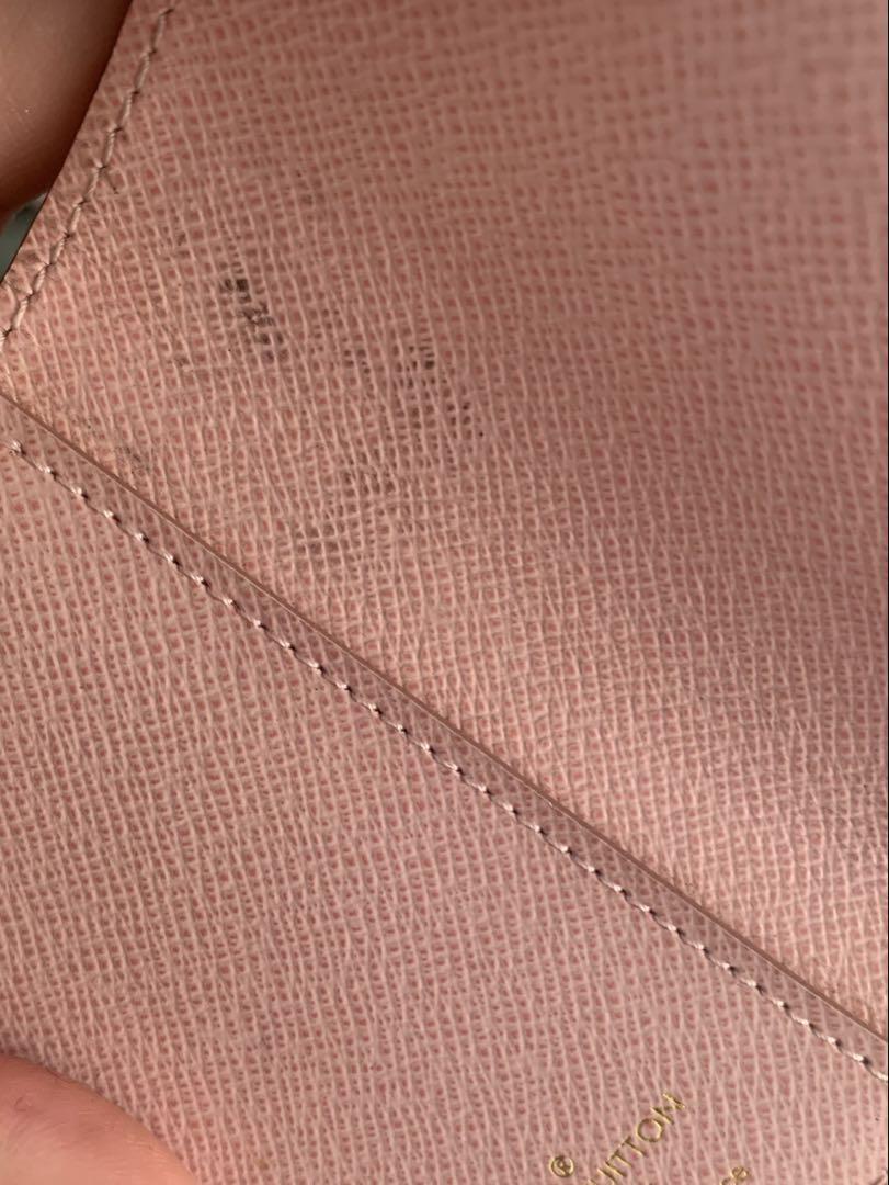 折り財布 M62880