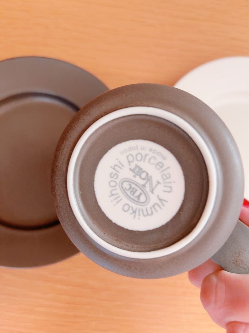 イイホシユミコYBCコラボカップソーサーセットブラックホワイトyumiko iihoshi