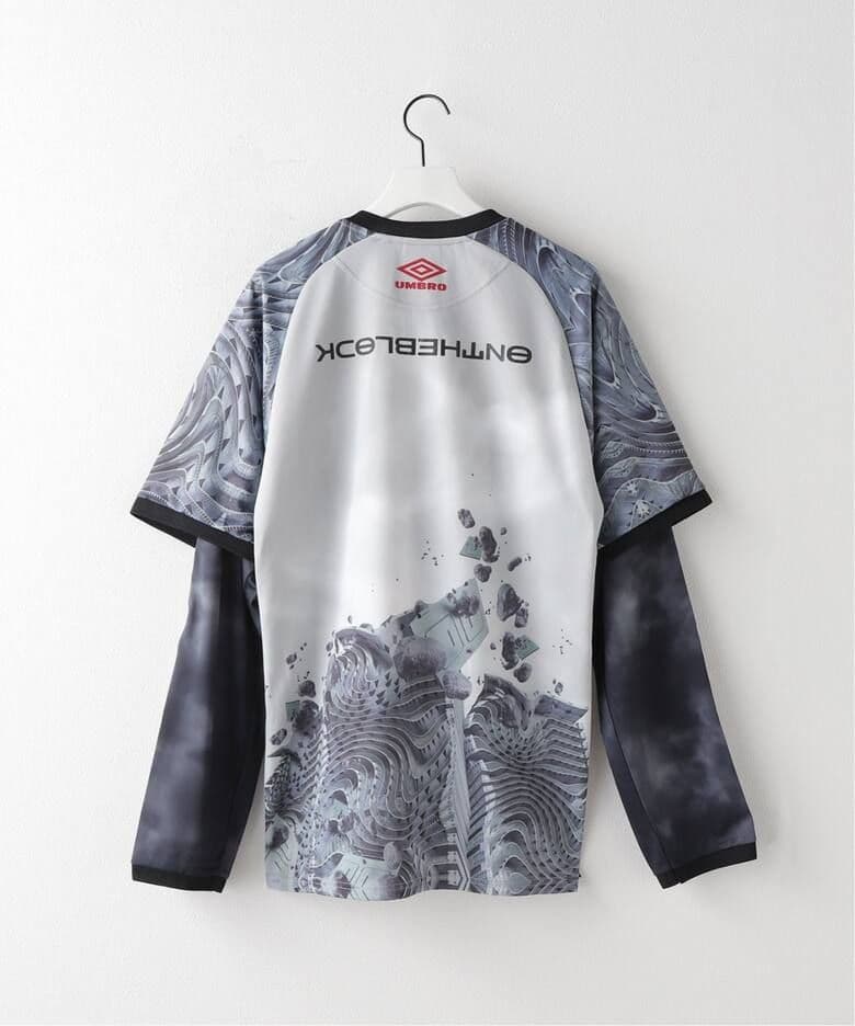 Umbro グラフィック長袖 カットソー パラノイド 新品 タグ付