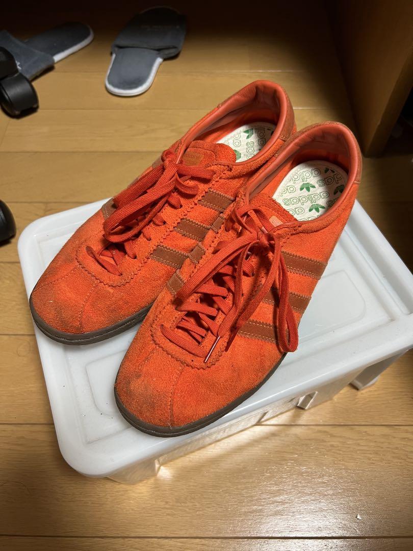 adidas タバコ