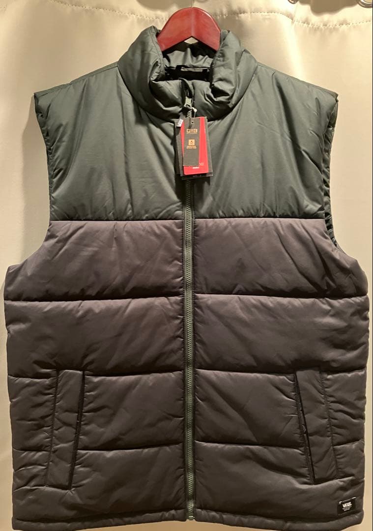 VANS MTE ダウンベスト グレー/ダークグレー