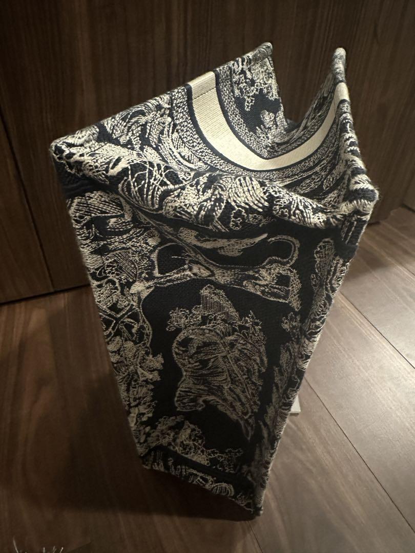 DIOR BOOK TOTE バッグ ミディアムトワルドゥ ジュイ