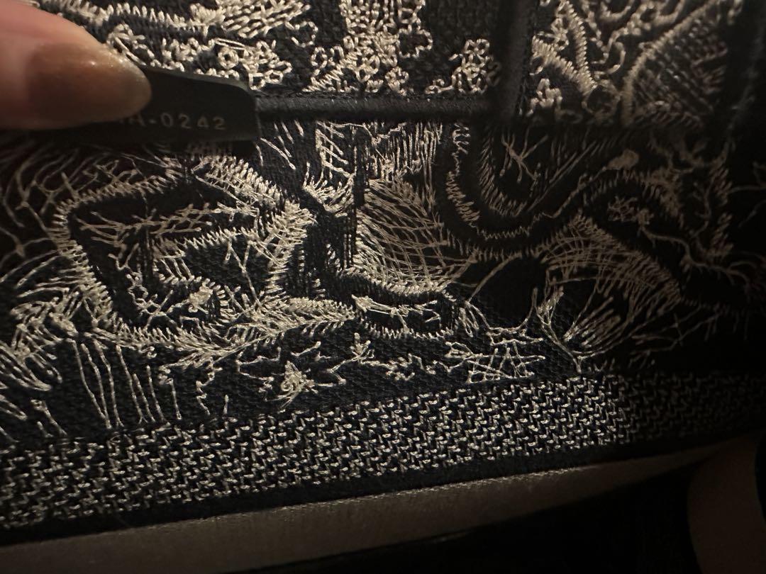 DIOR BOOK TOTE バッグ ミディアムトワルドゥ ジュイ