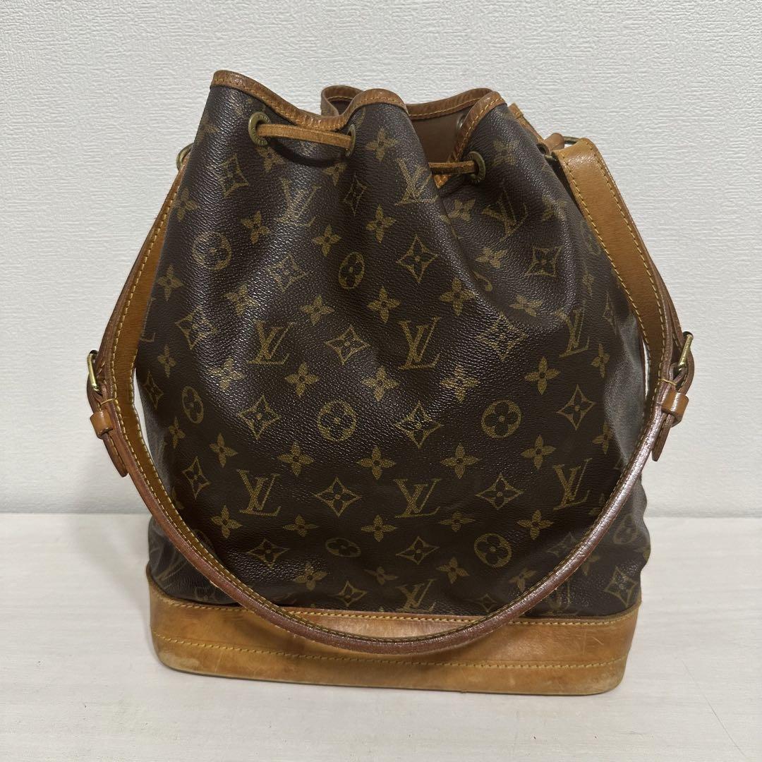 LOUIS VUITTON モノグラム ノエ