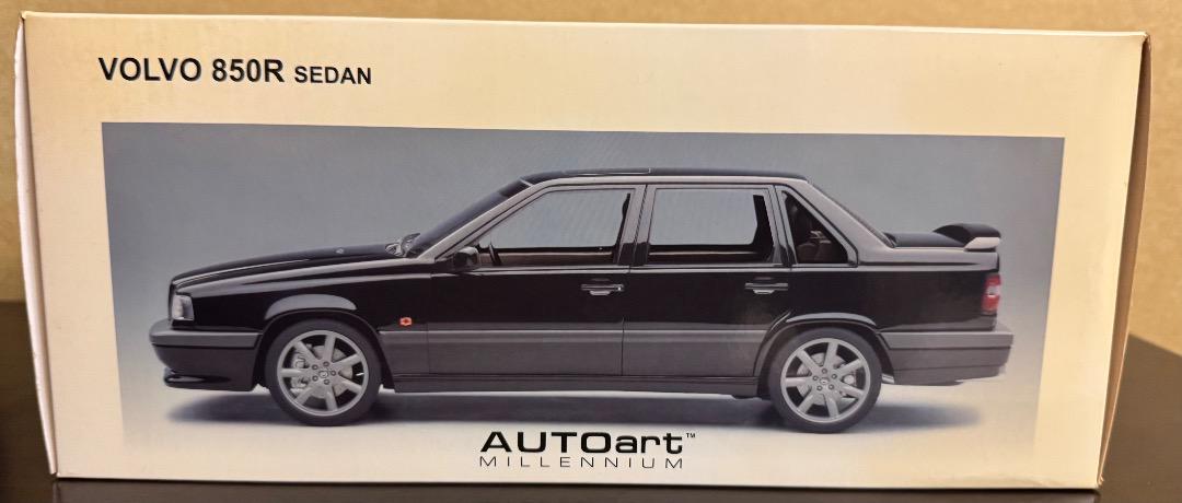 AUTOart VOLVO 850R セダン 1/18