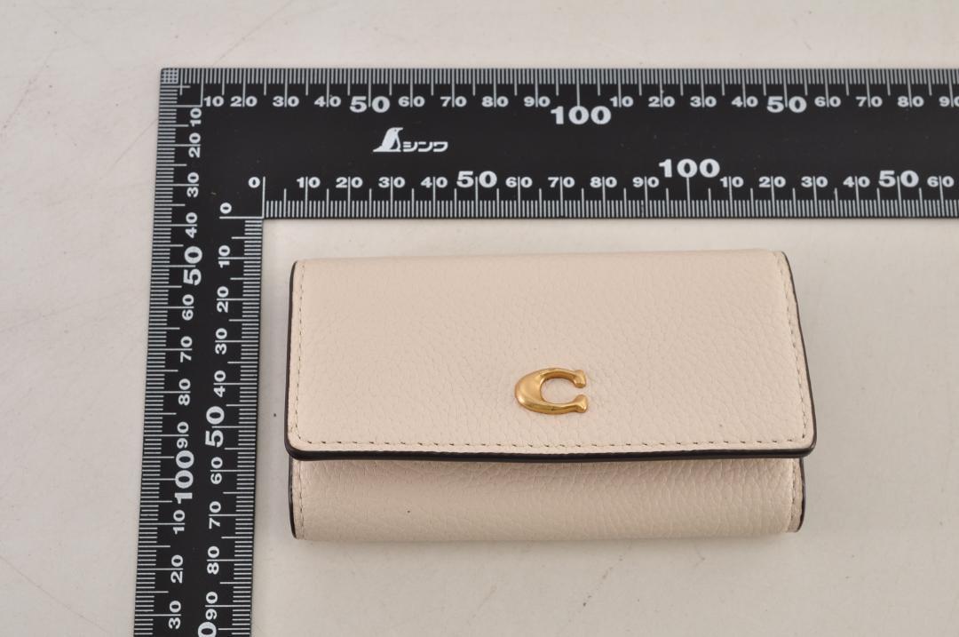 未使用 COACH コーチ キーケース 鍵入れ レザー 革 ホワイト