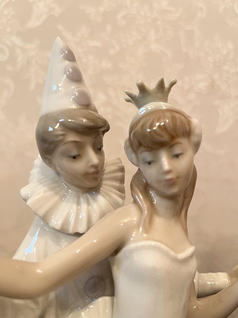 リヤドロ　　カーニバル　　ピエロとバレリーナ　マスカレード