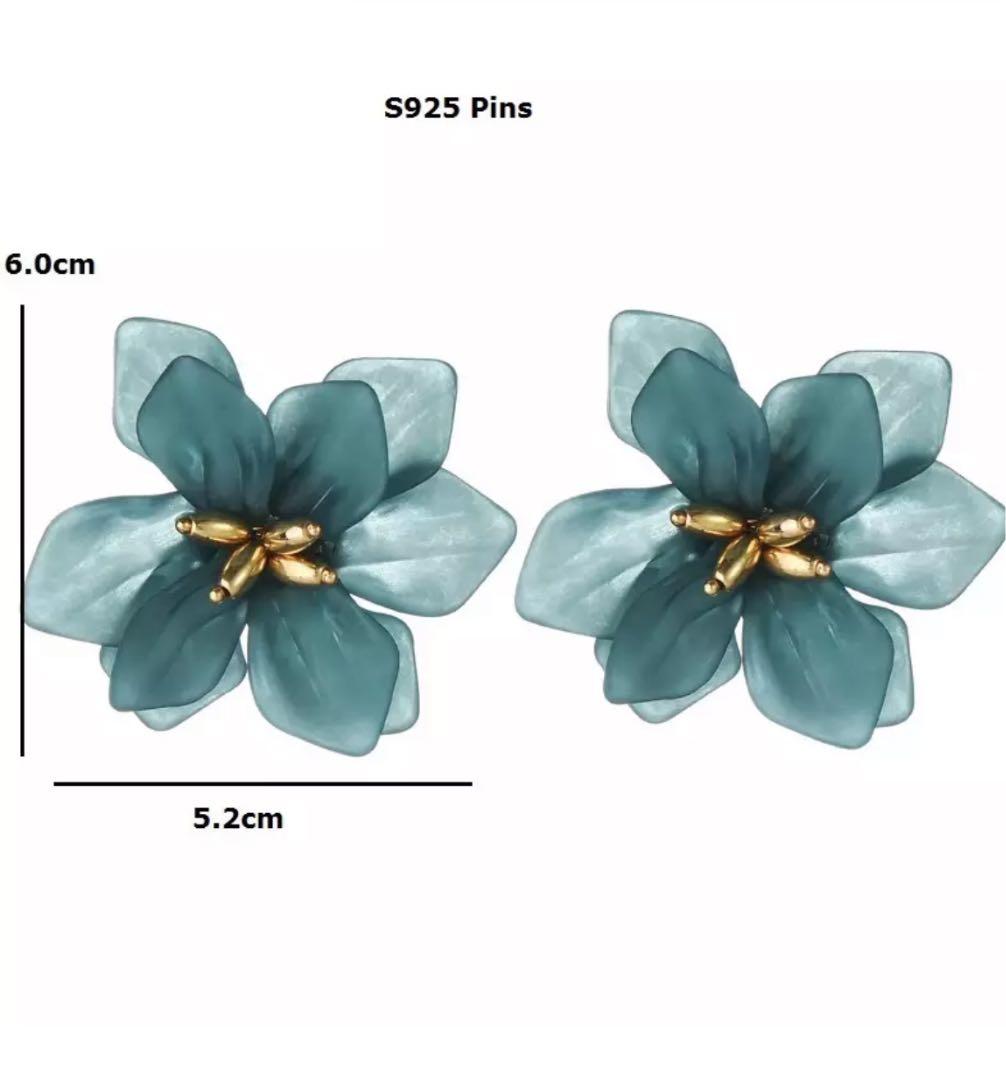 新品 フラワー ピアス 韓国 女性らしい 花 インスタ映え 浴衣 メルカリ