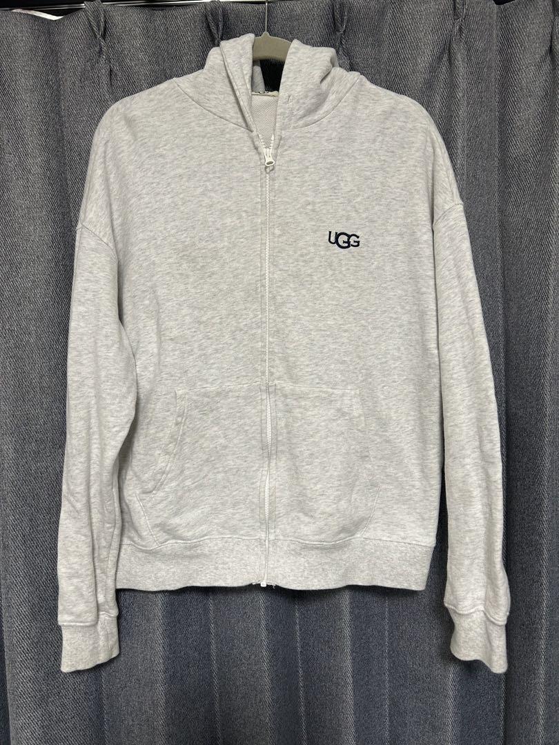 UGG アグ　パーカー　サイズL