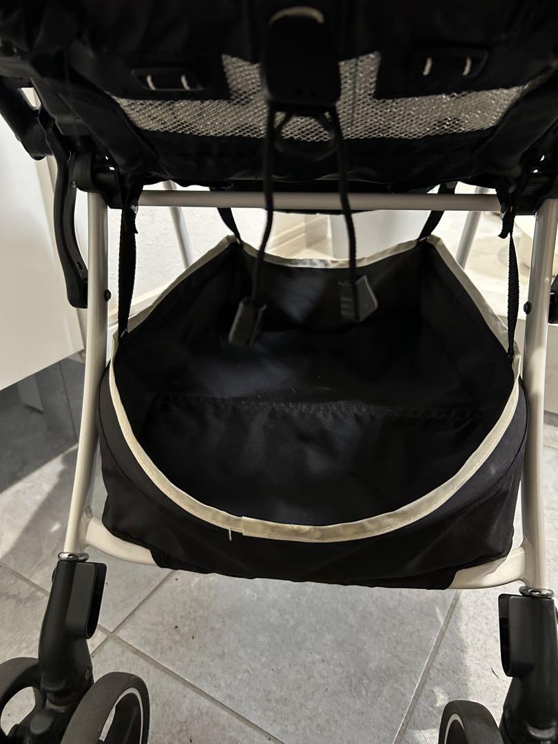 アップリカ　ベビーカーAB型　ラクーナエアー　Aprica ベビーカー ネイビー