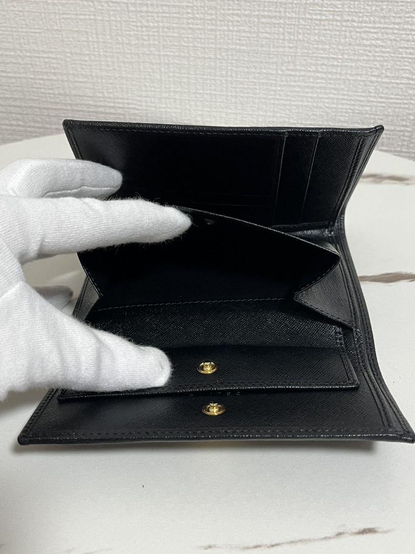セリーヌ三つ折り財布