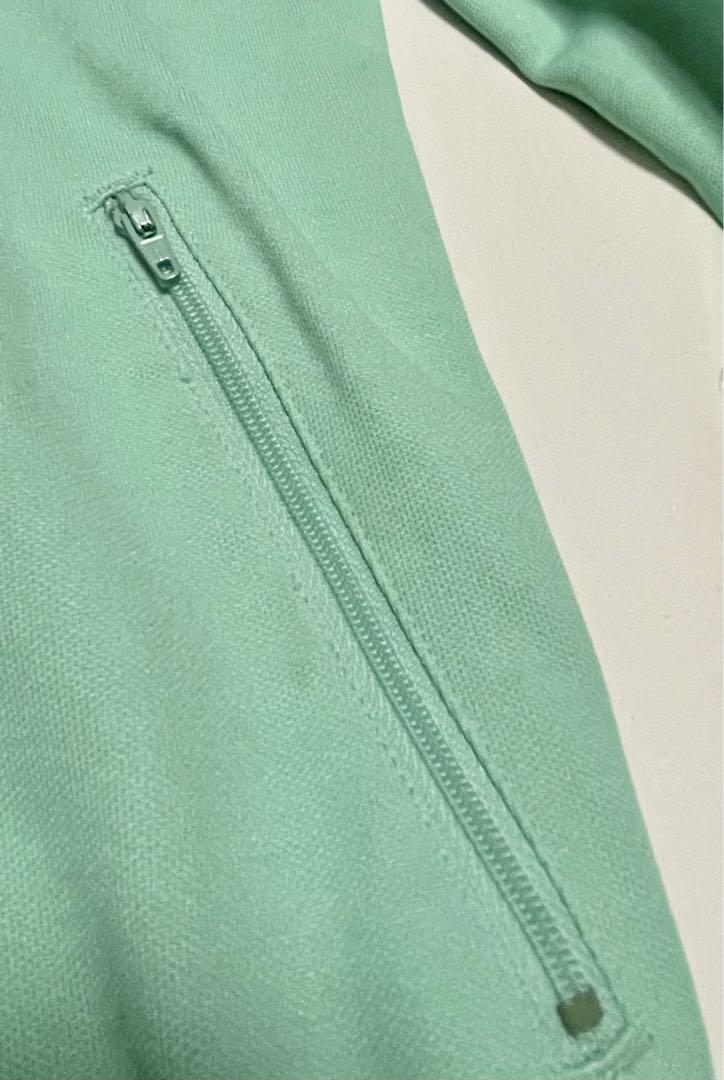 adidas トラックジャケット　ミント