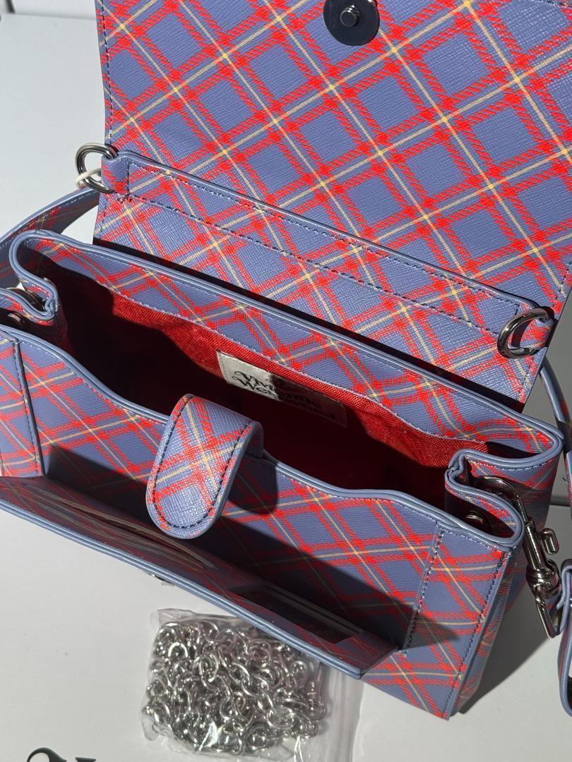 【Vivienne Westwood 】チェック柄クロスボディバッグ ヴィヴィアンウエストウッド Vivienne Westwoodクロスボディバッグ