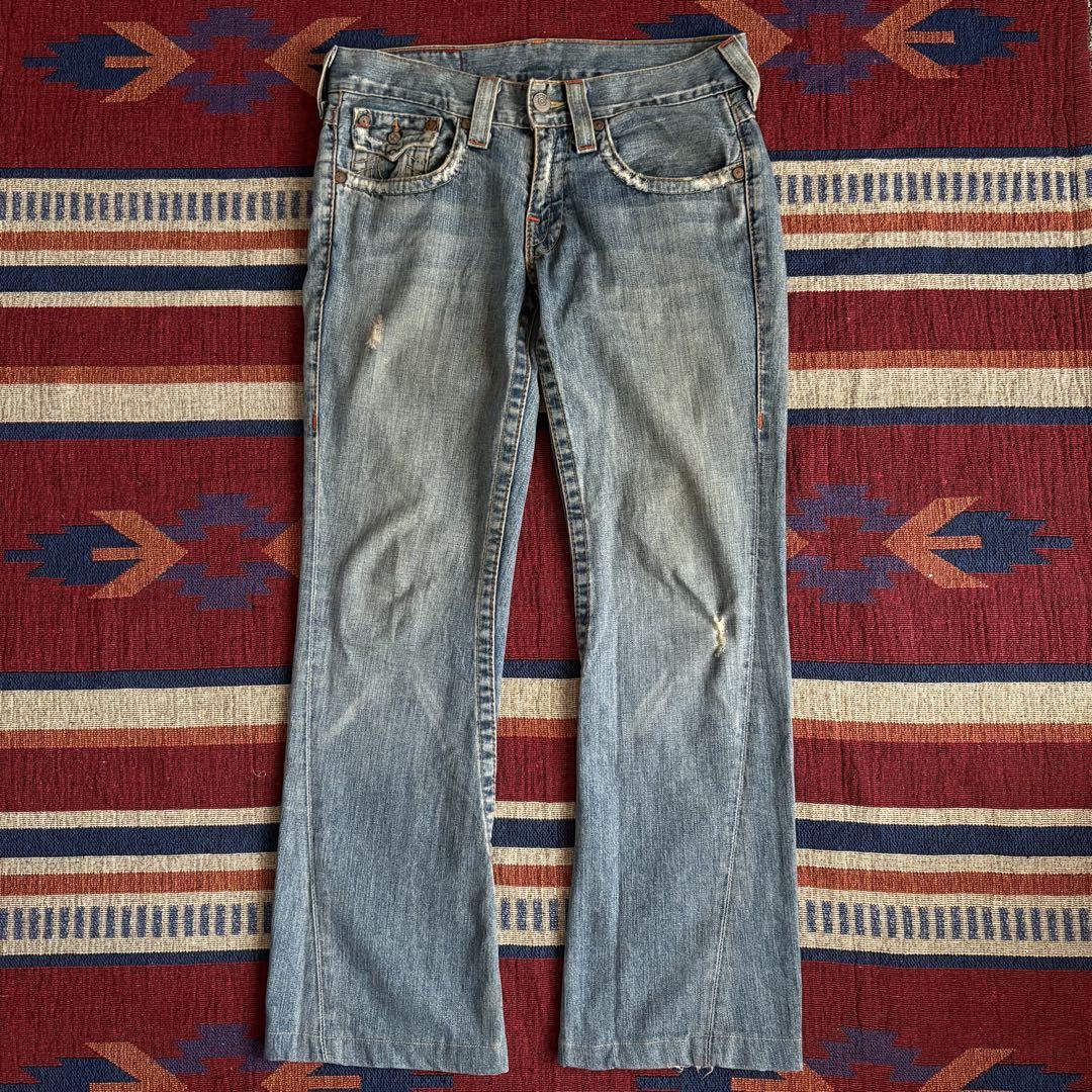 トゥルーレリジョンTRUE RELIGION フレアデニムW32相当