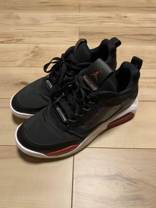 NIKE Jordan Max 200 Gym Red