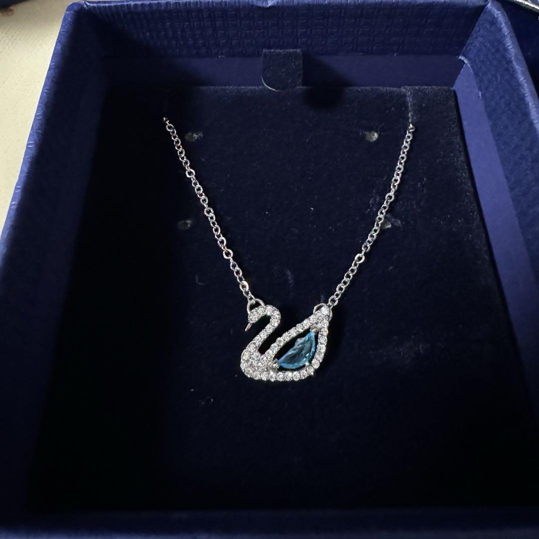 【新品未使用】Swarovski ネックレス SWAROVSKI スワロフスキーネックレス⭐︎新品 未使用 - メルカリ