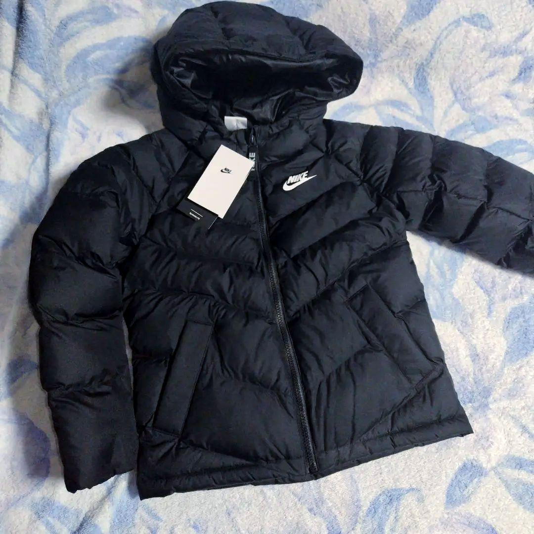 NIKE　ジャンパー　上着　アウター　新品　130