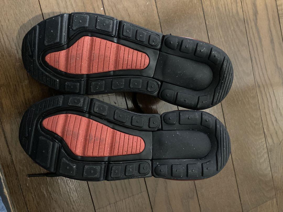 値下げ中！ 赤字覚悟⇒9,720円 【新品未使用】NIKE エアマックス270 キッズ