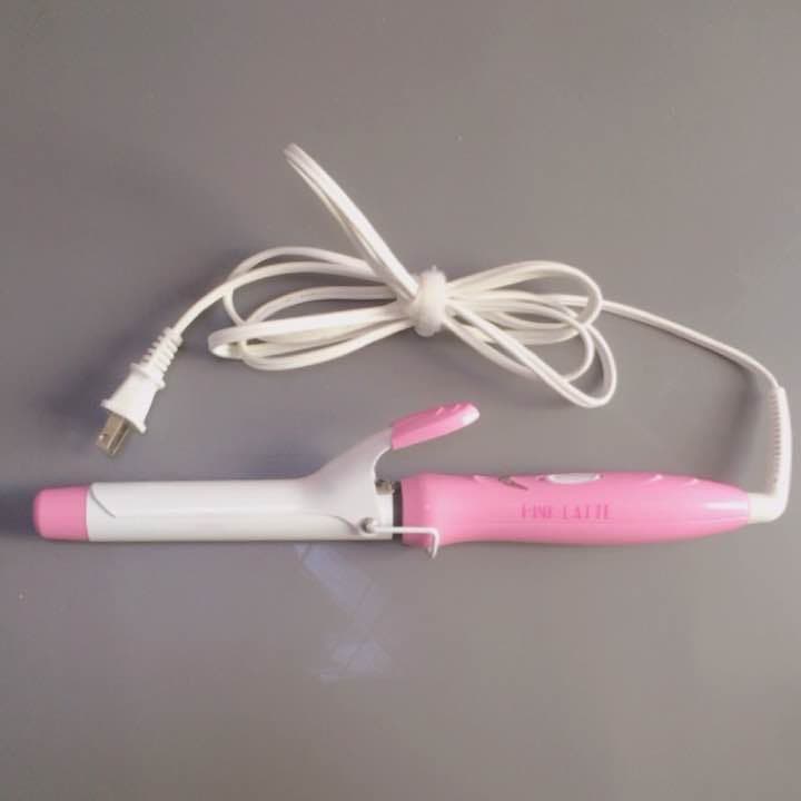 メルカリ ピンクラテ コテ ヘアアイロン 1 8 中古や未使用のフリマ