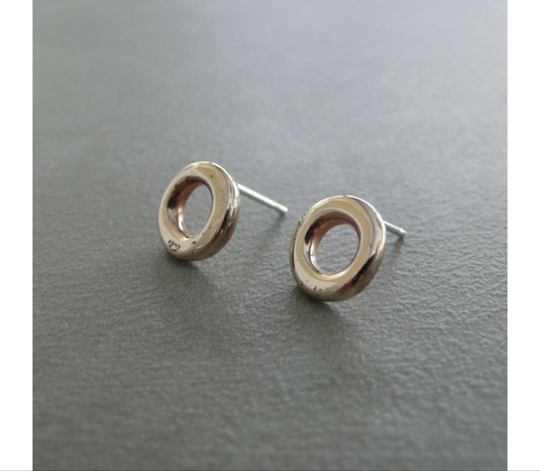 MONICA CASTIGLIONI モニカ　ピアス