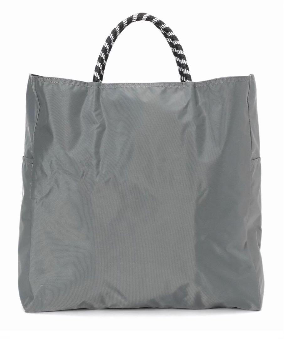 NOMADIS 美品 リバーシブルトートバッグ　グレー×黒
