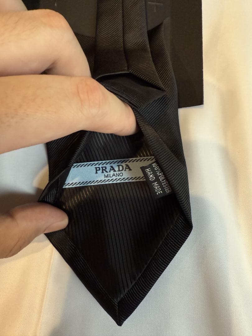 【オンラインショップ】 PRADA 手結びネクタイ 新品未開封 韓国限定 - メルカリ 小物