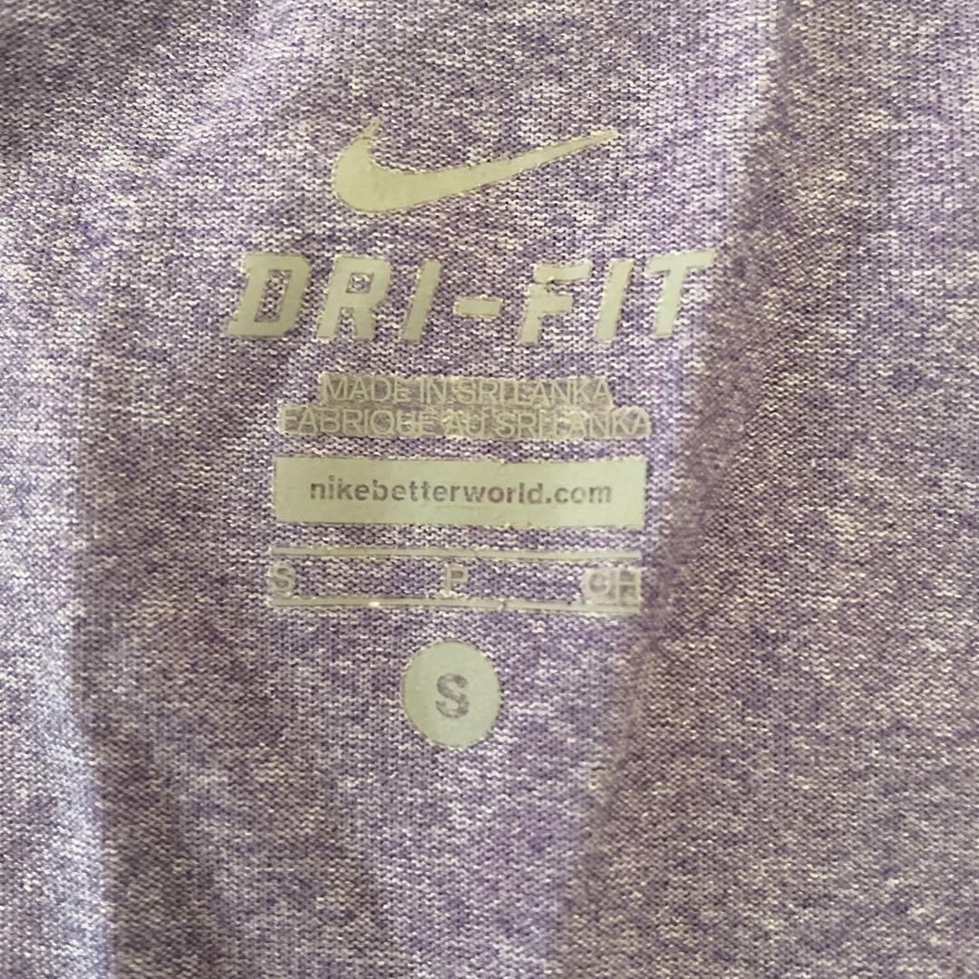 Nike DRI-FIT 紫色 Tシャツ Sサイズ