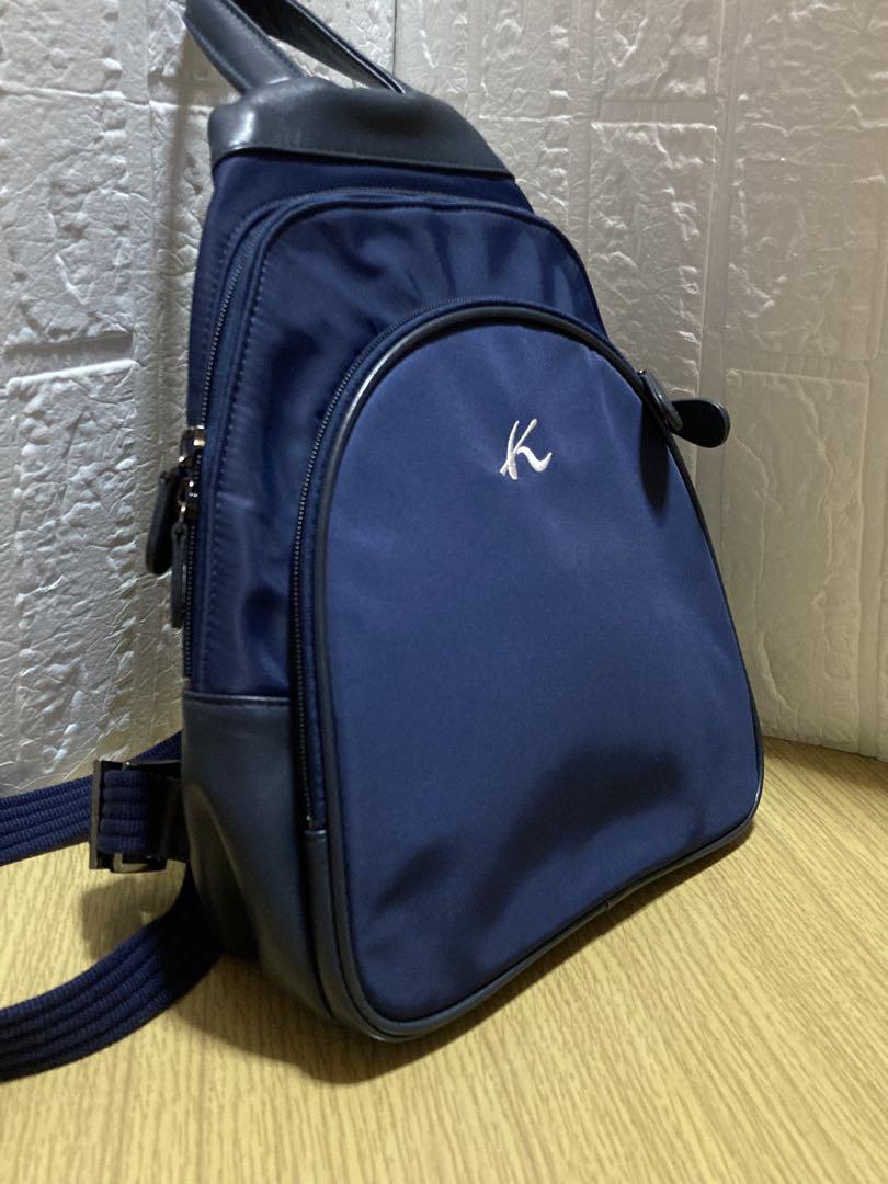 キタムラ　リュック　Ｋ２ ネイビー　刺繍　牛革　ナイロン　軽量