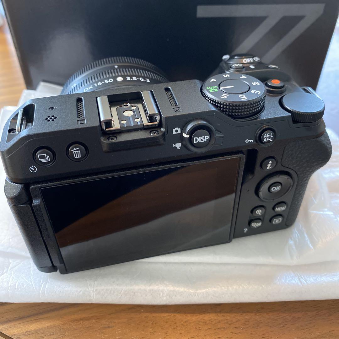 Nikon Z30 DX16-50レンズキット スモールリグ付