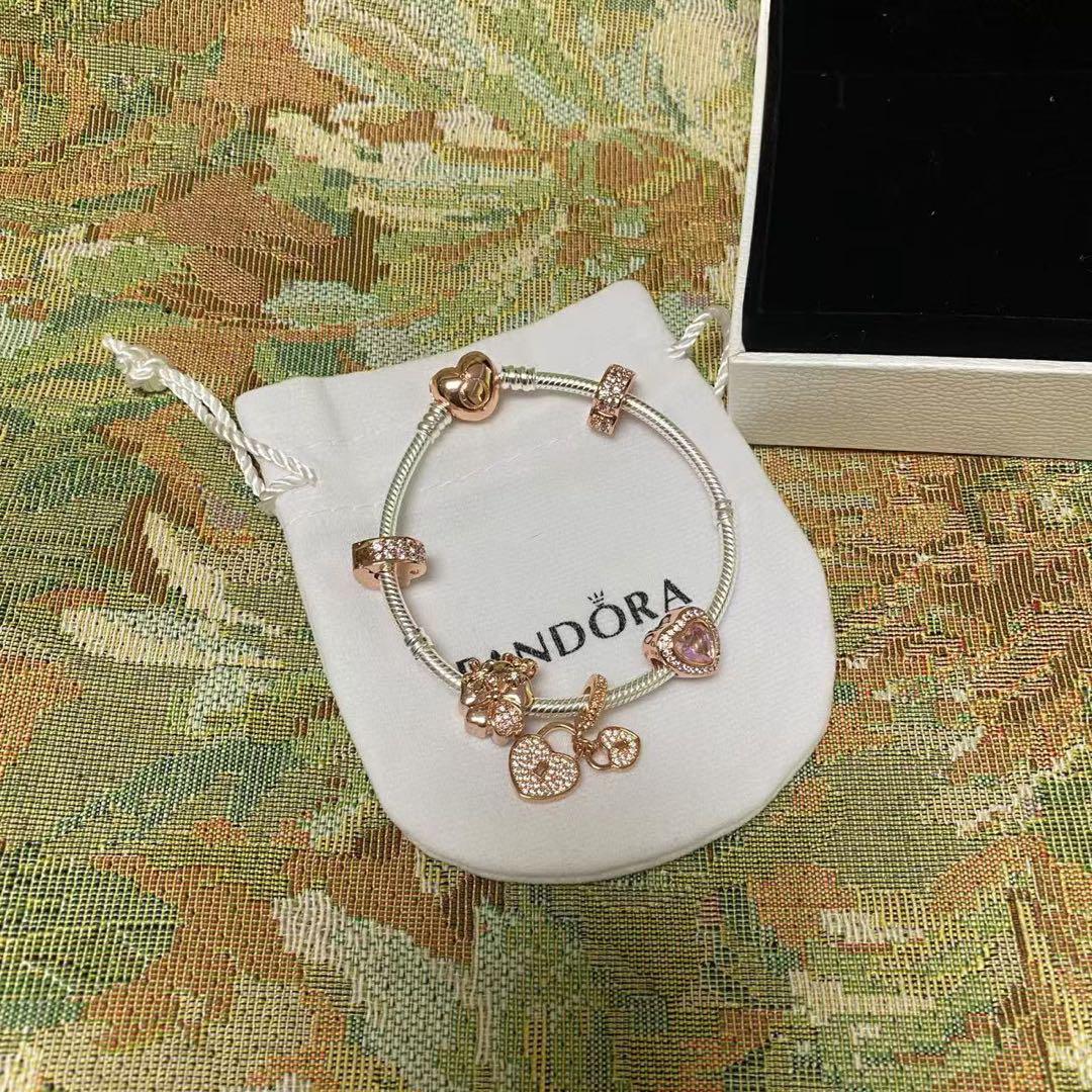 最高の品質 美品】PANDORAローズゴールド 魅之銀河 ブレスレット/ピンク アクセサリー