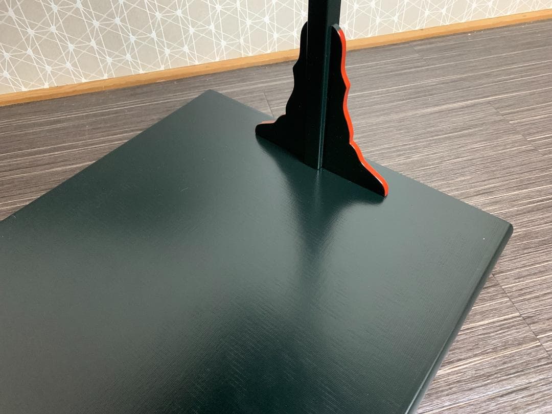 塗師 幸斉作 宗旦好写 青漆爪紅 及台子 組立式 棚物 茶道具 紙箱入 773 塗師 幸斉作 宗旦好写 青漆爪紅 及台子 組立式 棚物 茶道具 紙箱入 773