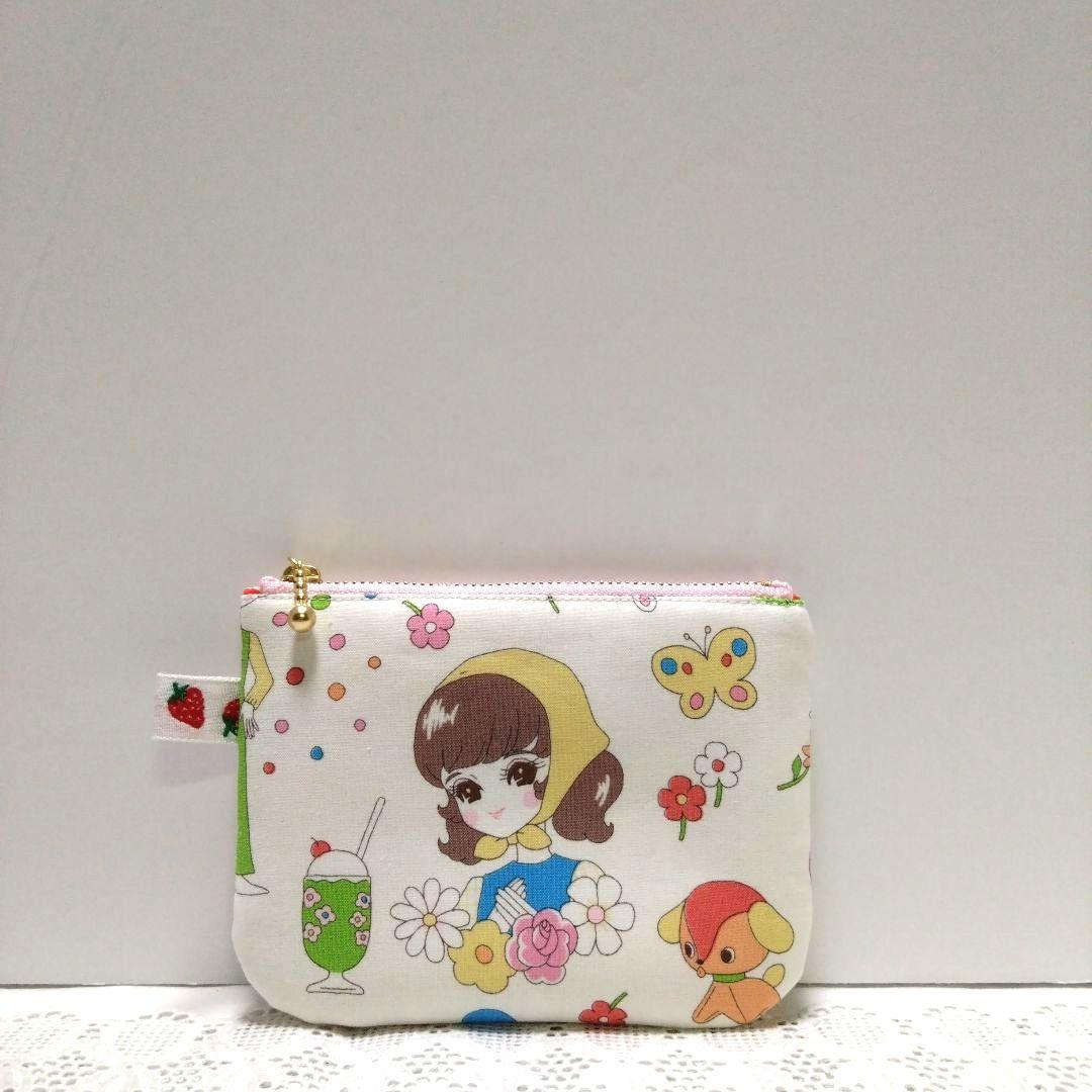 ファスナーポーチ♡白鳥座レトロポップガール オフホワイト 12cm