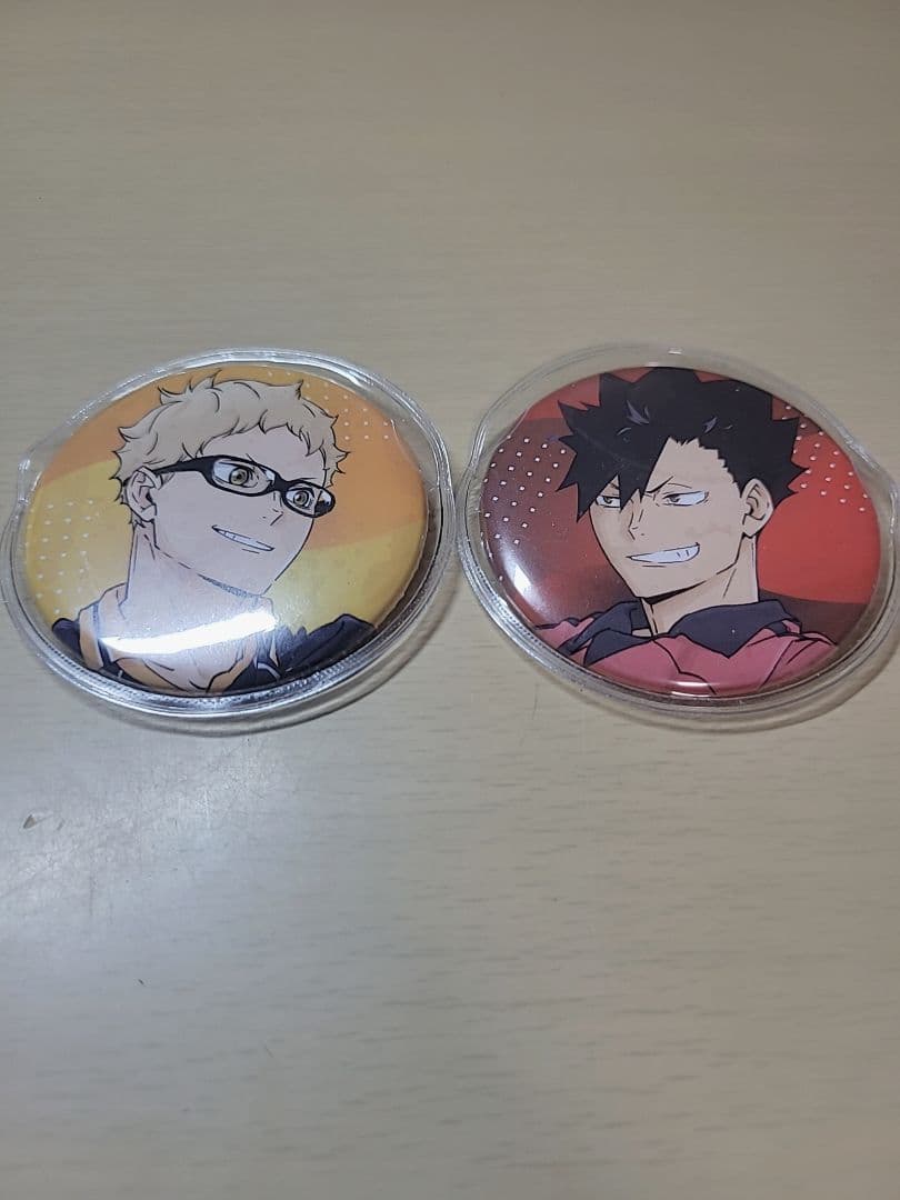 ハイキュー 黒尾鉄朗 四季景 缶バッジ ハイキュー黒尾鉄朗月島蛍缶バッジ - メルカリ