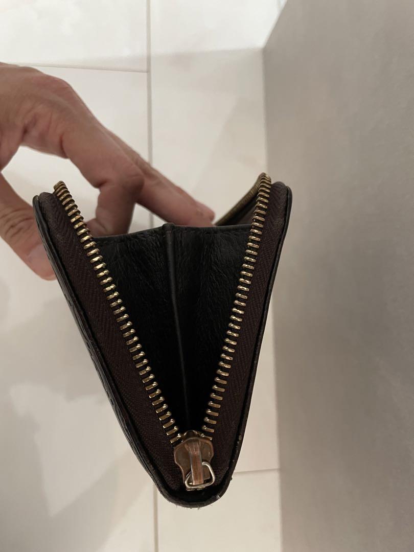 GUCCI ダークブラウン GGパターン 長財布 一部チャック破損