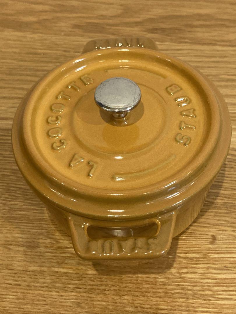 ストウブ マスタード mustard ラウンド 10 ココット 廃盤 staub