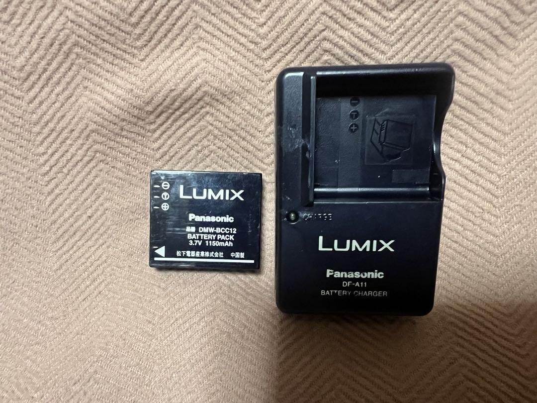 Panasonic パナソニック　LUMIX DMC-FX07 デジタルカメラ