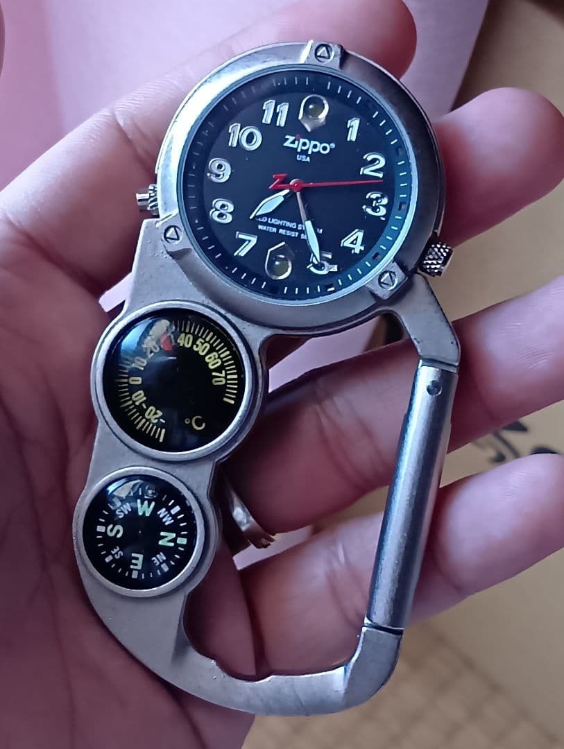 Zippo カラビナ型アウトドア時計