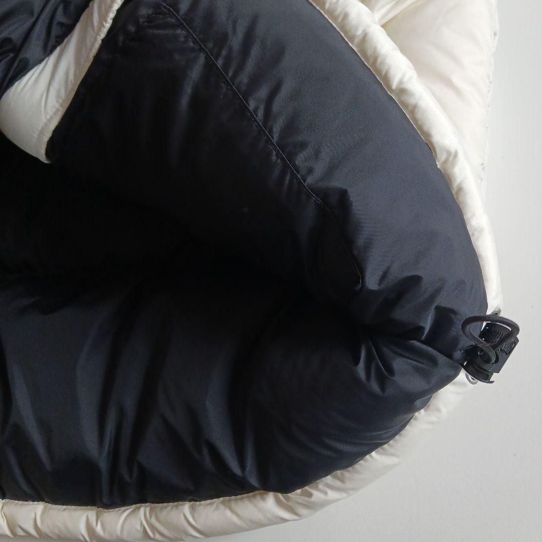 アウター ロゴ刺繍