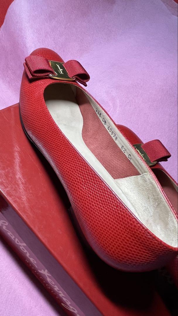 Salvatore Ferragamo ヴァラ リザード6.5Ｃ約24.5cm